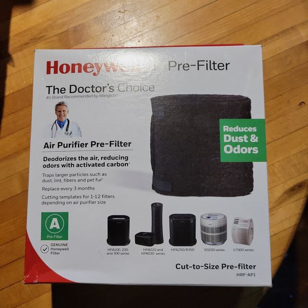 Honeywell (HRF-AP1) Universal Carbon Air Purifier Replacement Pre-Filter A oem