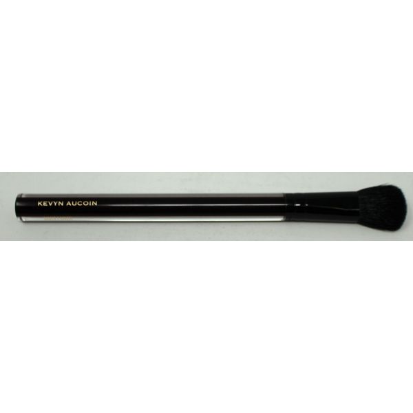 Kevyn Aucoin The Contour Brush