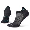 Smartwool Damen Women's Run Zero Cushion Low Ankle Socks, Schwarz, M EU