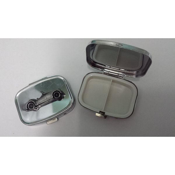 Triumph TR3A Roadster ref269 pewter effect emblem on travel silver rectangular metal pill box