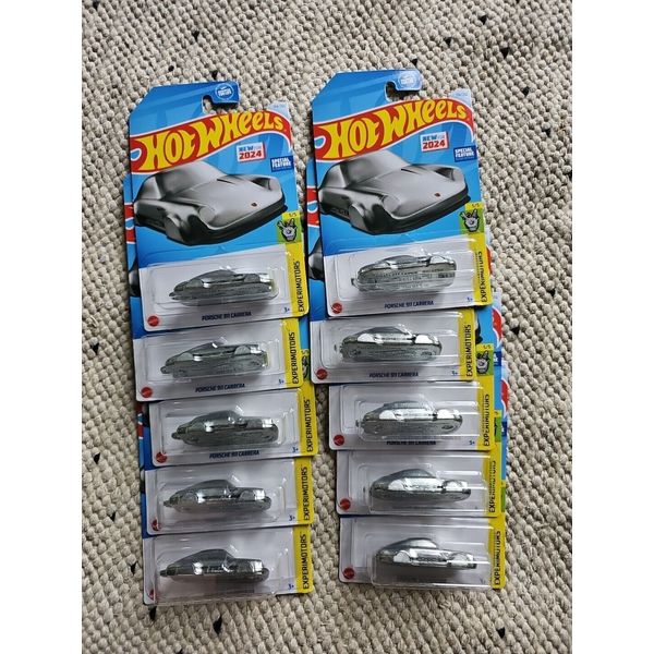 Hotwheels  2024  Silver  Porsche  Key Chain