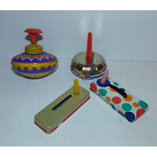 NEAT JOB LOT OF TIN NOISE MAKERS AND TOY SPINNING TOP