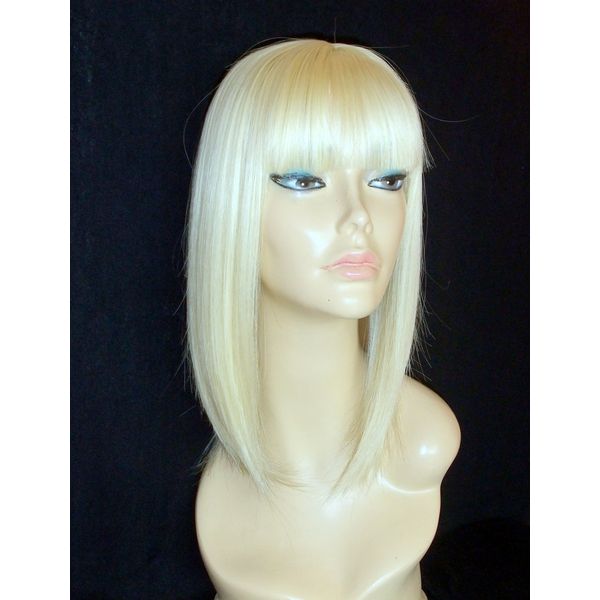 uptrending HIGH HEAT RESISTANT SYNTHETIC FIBRE RAZOR-TEXTURED MEDIUM STRAIGHT SKIN TOP PARTING LADY GAGA STYLE WOMAN WIG LADIES WOMENS DRAG QUEEN WIGS HAIR EXTENSION PALE BLONDE 613# T-004