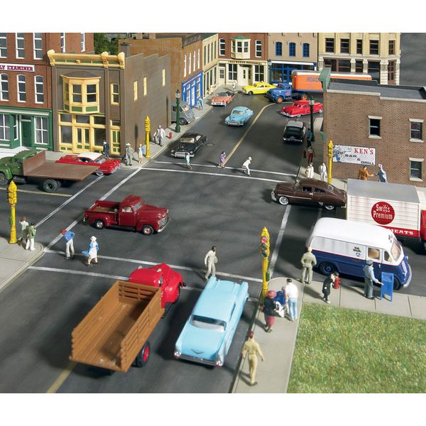 Walthers Cornerstone Series Kit HO Scale Model Asphalt Street System Straight Sections