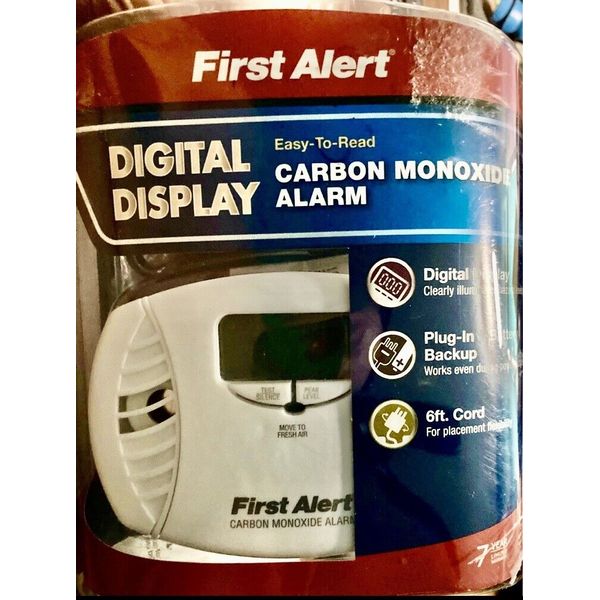 First Alert CO615 CARBON MONOXIDE ALARM W/BATTERY BACKUP & DIGITAL DISPLAY NIP