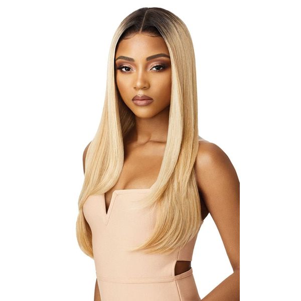 Outre Premium Swiss Lace Front Wig Melted Hairline AALIYAH Ear-to-Ear Soft Lace Pre-attached Elastic band Pre-Plucked (DRFF4/GOLDENHONEY)