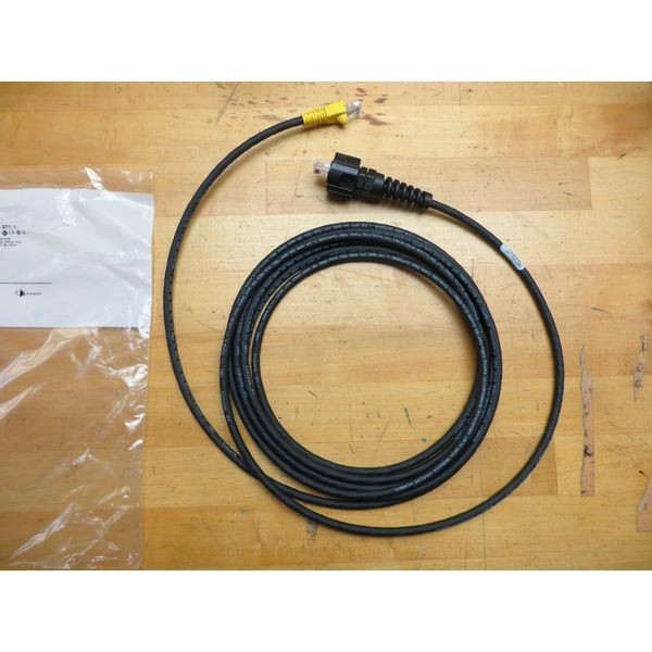 SIEMON Industrial Networking Cable CAT5E UPT Patch Cord RJ45-XC5-15-B05T