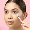 REAL TECHNIQUES Brightening Concealer Makeup Brush