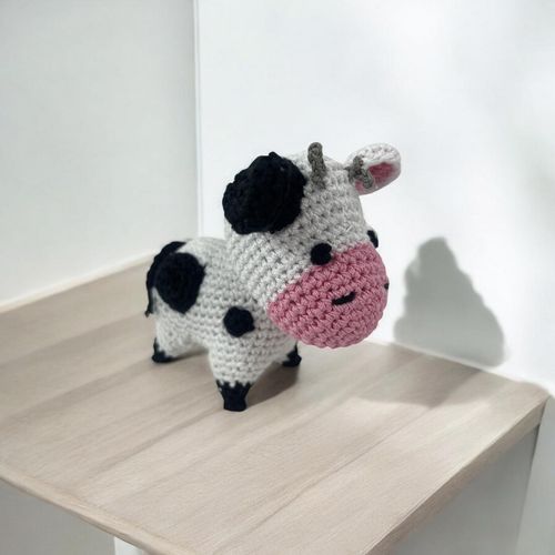 Skelapparel Dog Teeth Cleaning Organic Cotton Crochet Squeaky Dog Toy for Small Dog - Cow