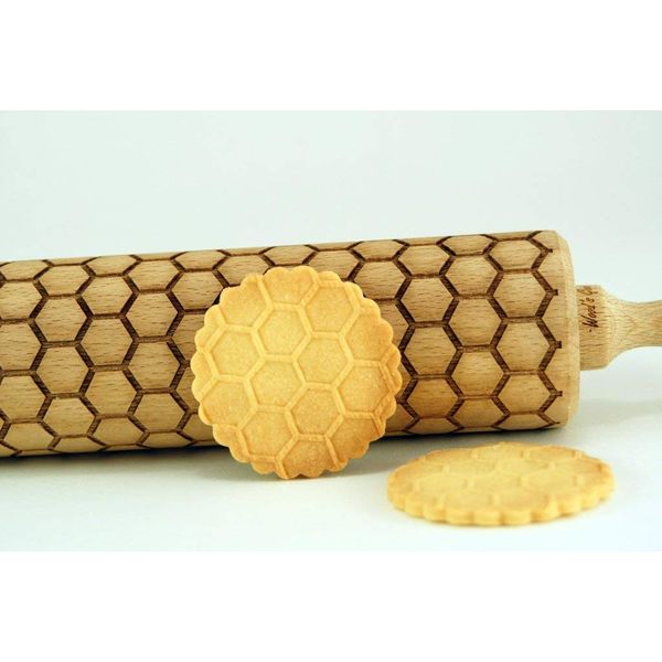 Engraved HONEYCOMB embossing rolling pin wooden laser cut pattern unique design
