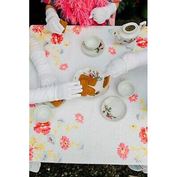 Girl's Tea Party Dress Up 1 Pair Polyester Long White Gloves Toys EASTER GIFT