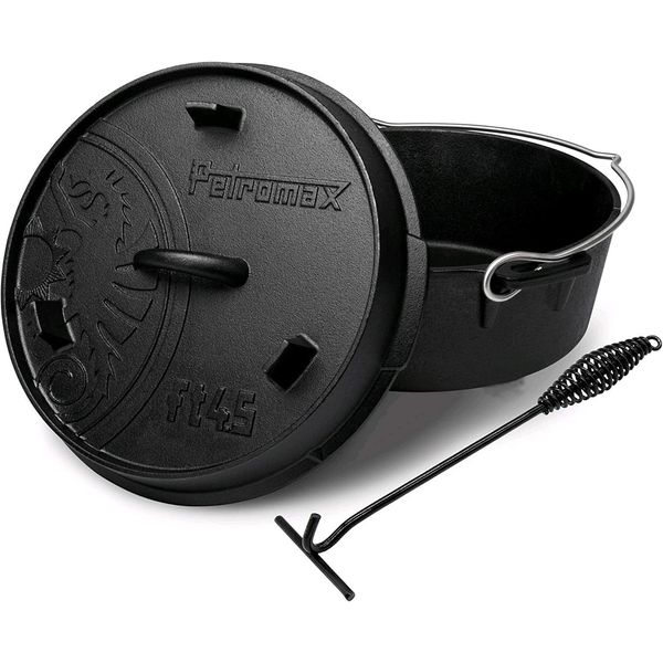 Petromax Fire Pot FT4.5-t (Dutch Oven Planner Base) with Lid Lifter