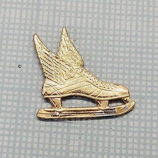 Vtg Winged Ice Skate Gold Tone Textured Shiny Lapel Jacket Hat Sport Pin Skating