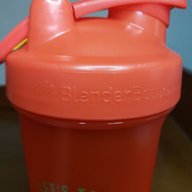 Blender Bottle Special Edition 28 oz. Shaker w/ Loop Top - Taco 'Bout  Fitness 