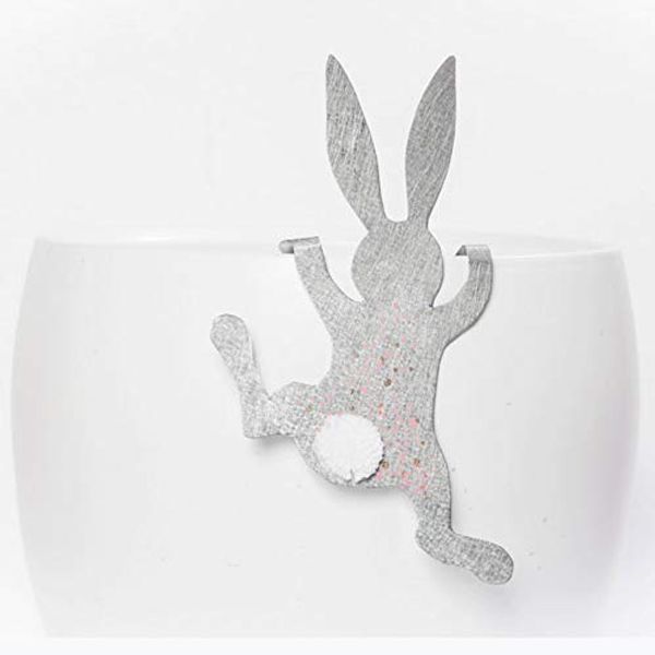 Good old Friends Climbing rabbit dots.