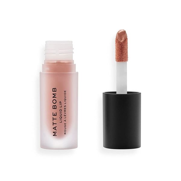 MakeUp Revolution London Matte Bomb