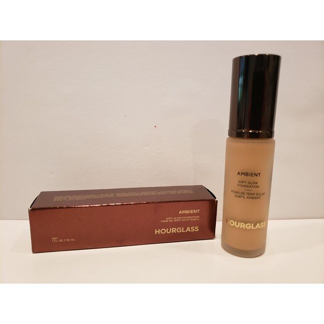 Hourglass ~ Ambient Soft Glow Foundation ~ 5.5 ~ NIB