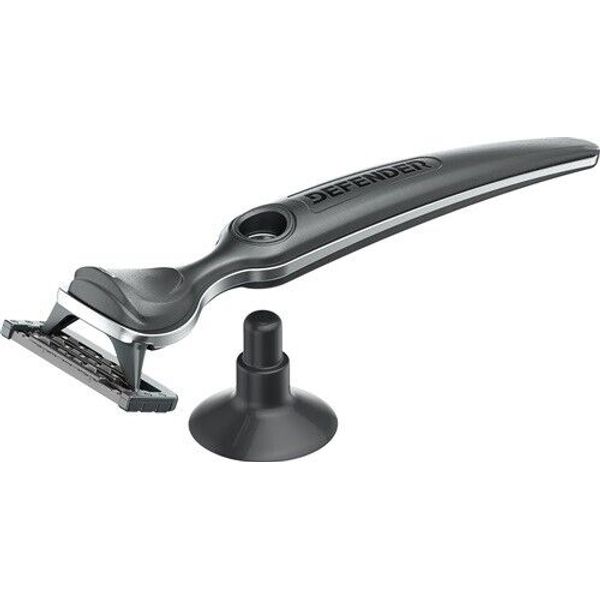 Defender Razor with 8 Sensitive refill cartridges