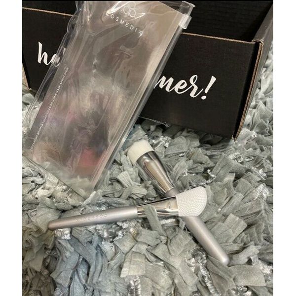 Cosmedix Skincare Brush Set: Cleansing Brush & Silicone Applicator. NEW & Sealed