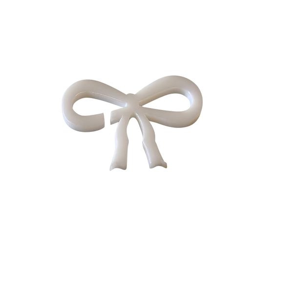 MEYA 20pcs White Acrylic Bow Tag,Wine Charm,Champagne Charms,Acrylic Bows,Party Drink Tag,Bow Drink Decor, Wedding Party Décor