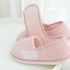 Euyqs Soft Room Shoes, Lightweight, Checkered Slippers, Anti-Slip, Nursing Shoes, Hospital, Indoor Wear, #1 Pink