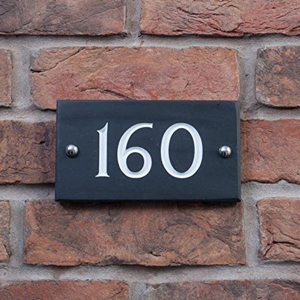 House number in smooth slate with 3 digit