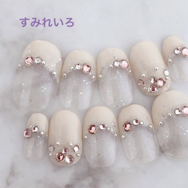 Nail Tip Bridal | Wedding Ivory Stone Design<br> short nails short long tip false nails small nails large design false nails<br> Gel nails!<br> Simple and neat adult nails!<br>