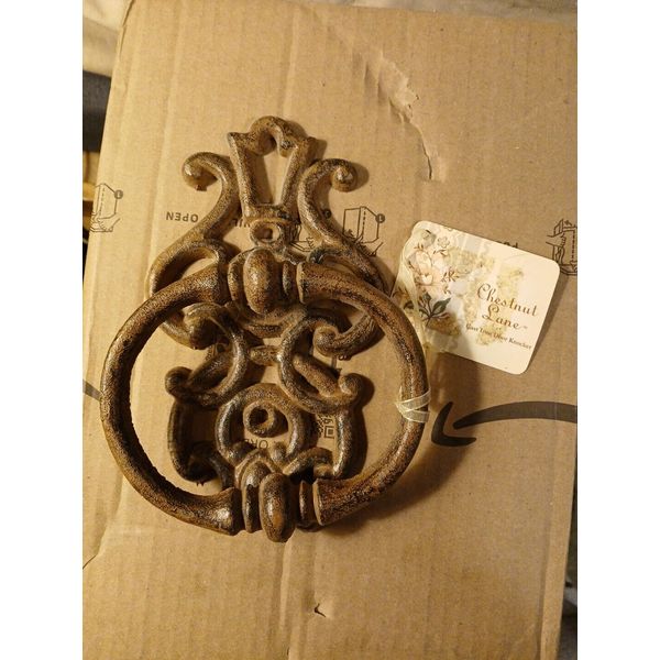 Cast Iron  Door Knocker  Chestnut Lane Cast Decor NWT