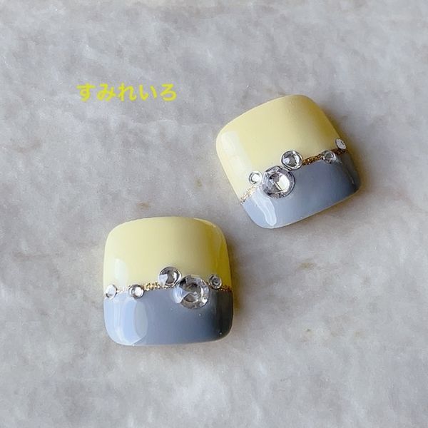 Pedi tip (you can choose the size!) Sparkling summer nails for the beach or traveling ☆ Great for yukata or fireworks festivals ☆<br> ●Yellow x Graystone