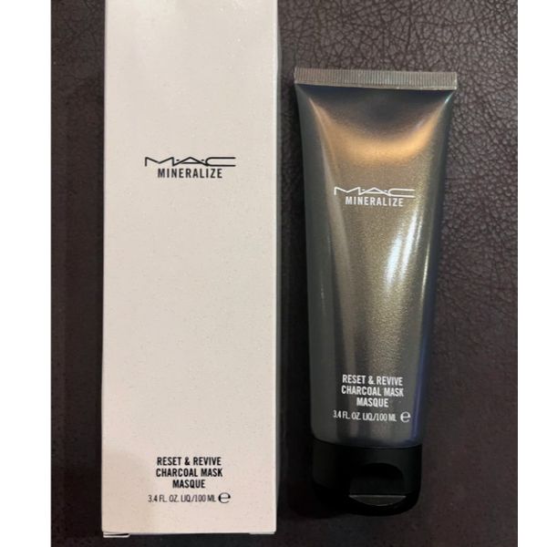 MAC Mineralize Reset & Revive Charcoal Mask 3.4oz/100ml NEW in Box