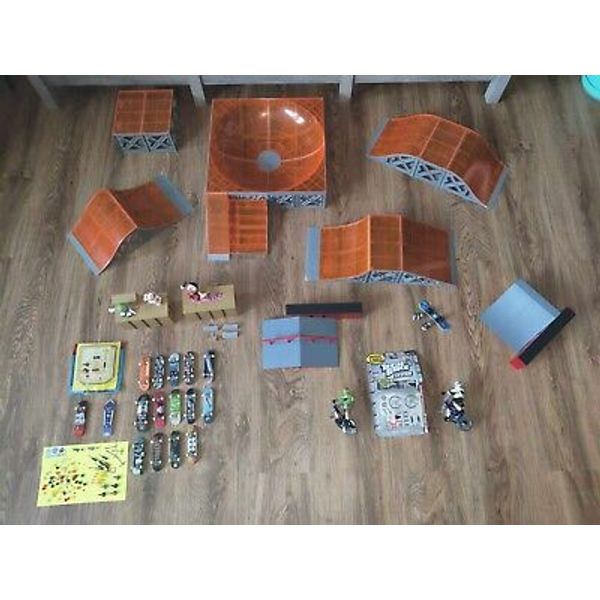 Tech Deck Tony Hawk Circuit Board Fingerboard Skate Park Ramps Boards Bikes Lot