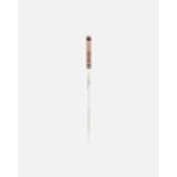 330 Pointed Crease Brush - Prime Vegan Elegance