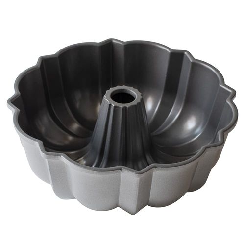 Nordic Ware Original Bundt, 12-Cup, Silver