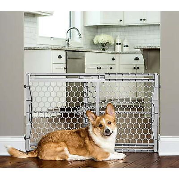 Easy Fit Plastic Adjustable Expandable Pet Gate,Includes Rubber Pads USA