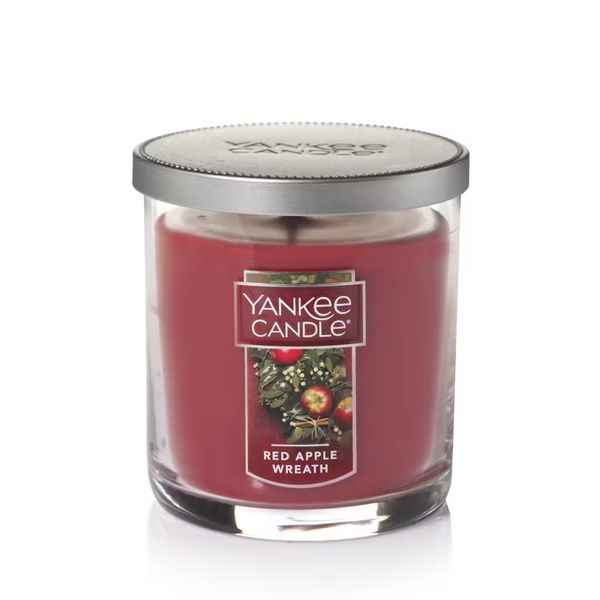Yankee Candle Red Apple Wreath