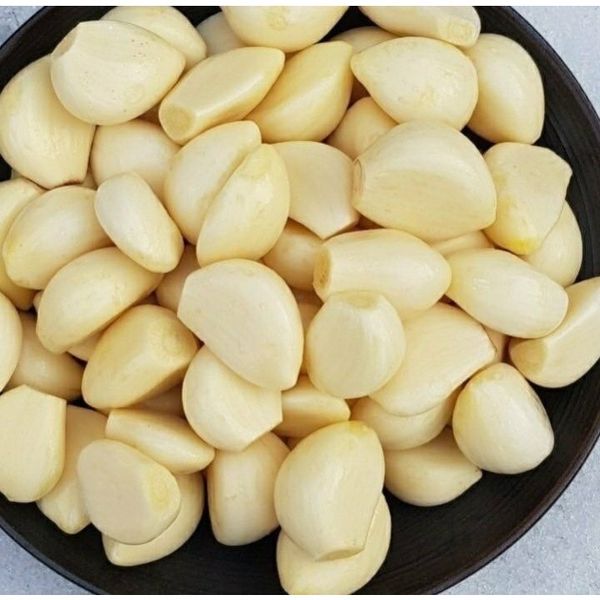 Peeled garlic 800g, domestic garlic, domestic, 1 pc