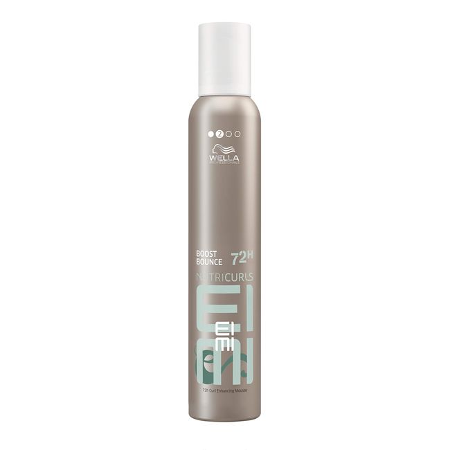 Wella EIMI Nutricurls Boost Bounce – Schaumfestiger für Glanz und Volumen bis zu 72h – definierender Haarschaum für das Styling von geschmeidigen Locken