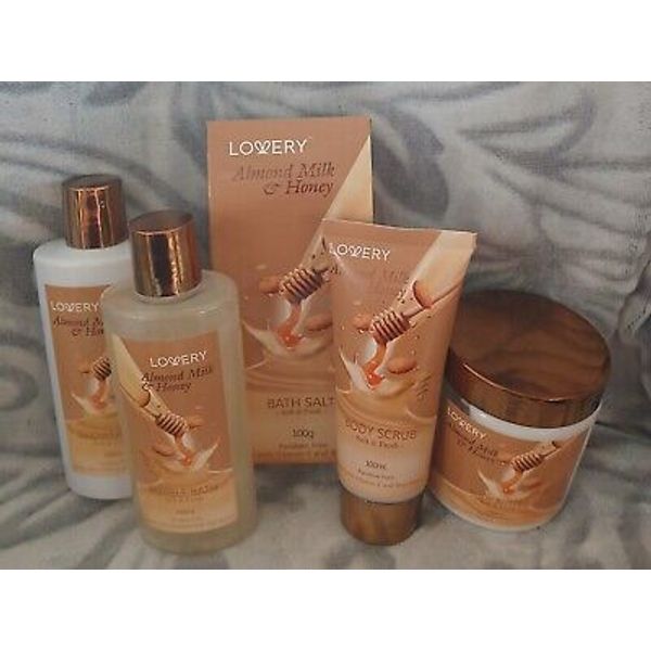 Almond Milk and Honey Spa Kit 5 Piece Set