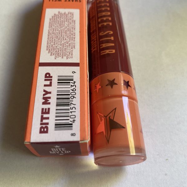 Jeffree Star Velour Liquid Lipstick Bite My Lip Red Christmas Pricked Limited Ed