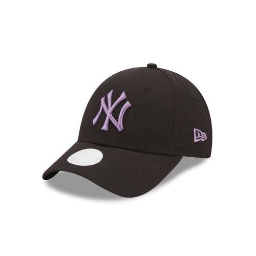 New Era New York Yankees MLB Diamond Era Bright Pink 9Forty Adjustable Women's Cap