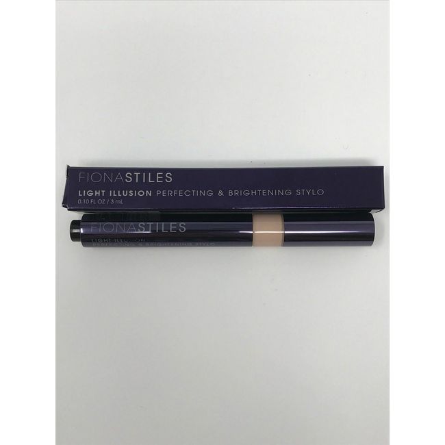 Fiona Stiles Light Illusion Perfecting Brightening Apricot Concealer Stylo 2PK