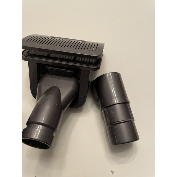 Dyson 921001-01 DC28 Vacuum Cleaner Pet Groom Tool Attachment Genuine.