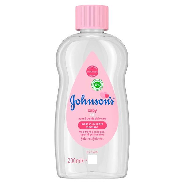 Johnson's Baby Oil x 1