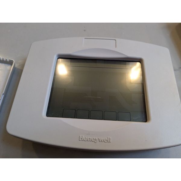 Honeywell Digital Programmable Touchscreen Thermostat TH8320ZW