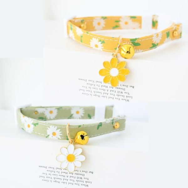 YINKE Cat Collar, Cat Collar, Set of 2, Includes Bell, Daisy Flower Pattern, Safety Buckle, Cute Collar, Cat Collar, Small Animals, Suitable for Small Dogs, Ultra Lightweight, S, Safe, Adjustable,