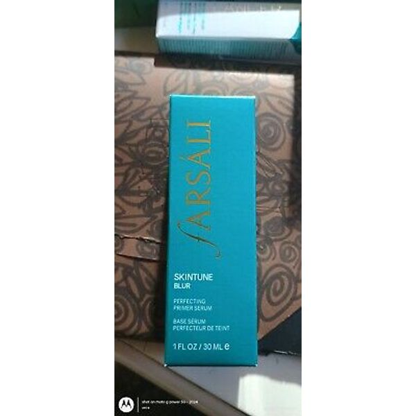 Farsali Skintune Blur Perfecting Primer Serum 1oz in box adding .34 oz