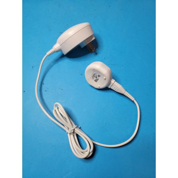 Clarisonic OEM  PBL4180B w/ PBL 3100-479 Power Adapter