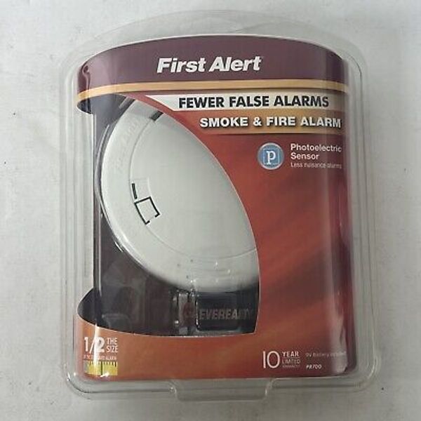 First Alert Smoke and Fire Alarm PR700 New In Package