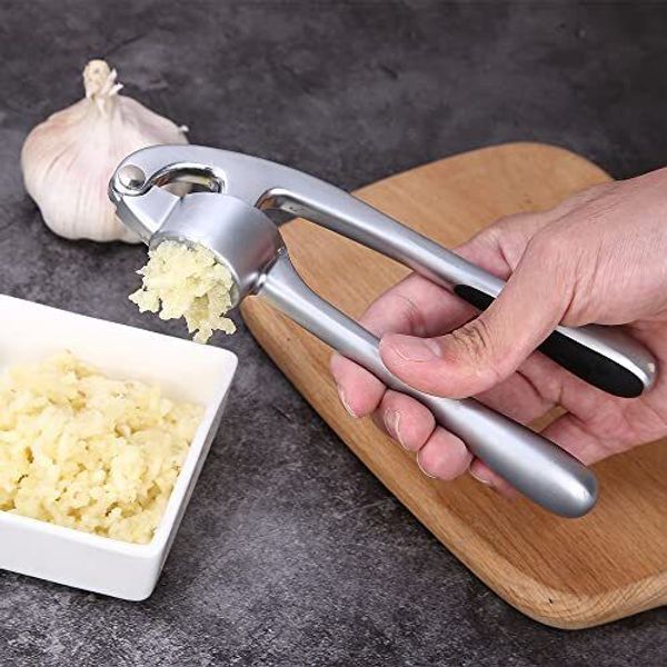 Kitchen Advanced Garlic Press with Hand-touch Comfortable Easy to Squeeze Han...