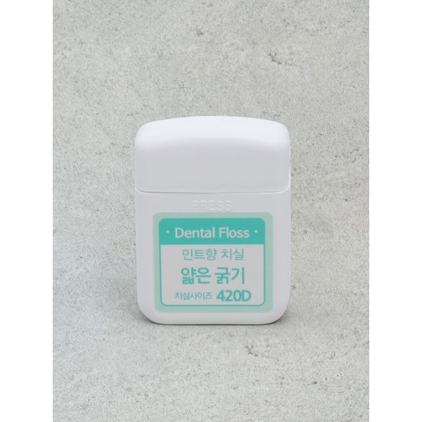 Mint flavored floss thin thickness 50m